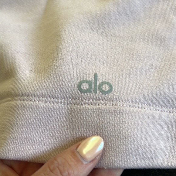 Alo Yoga Cropped Boxy Hoodie - Picture 4 of 4